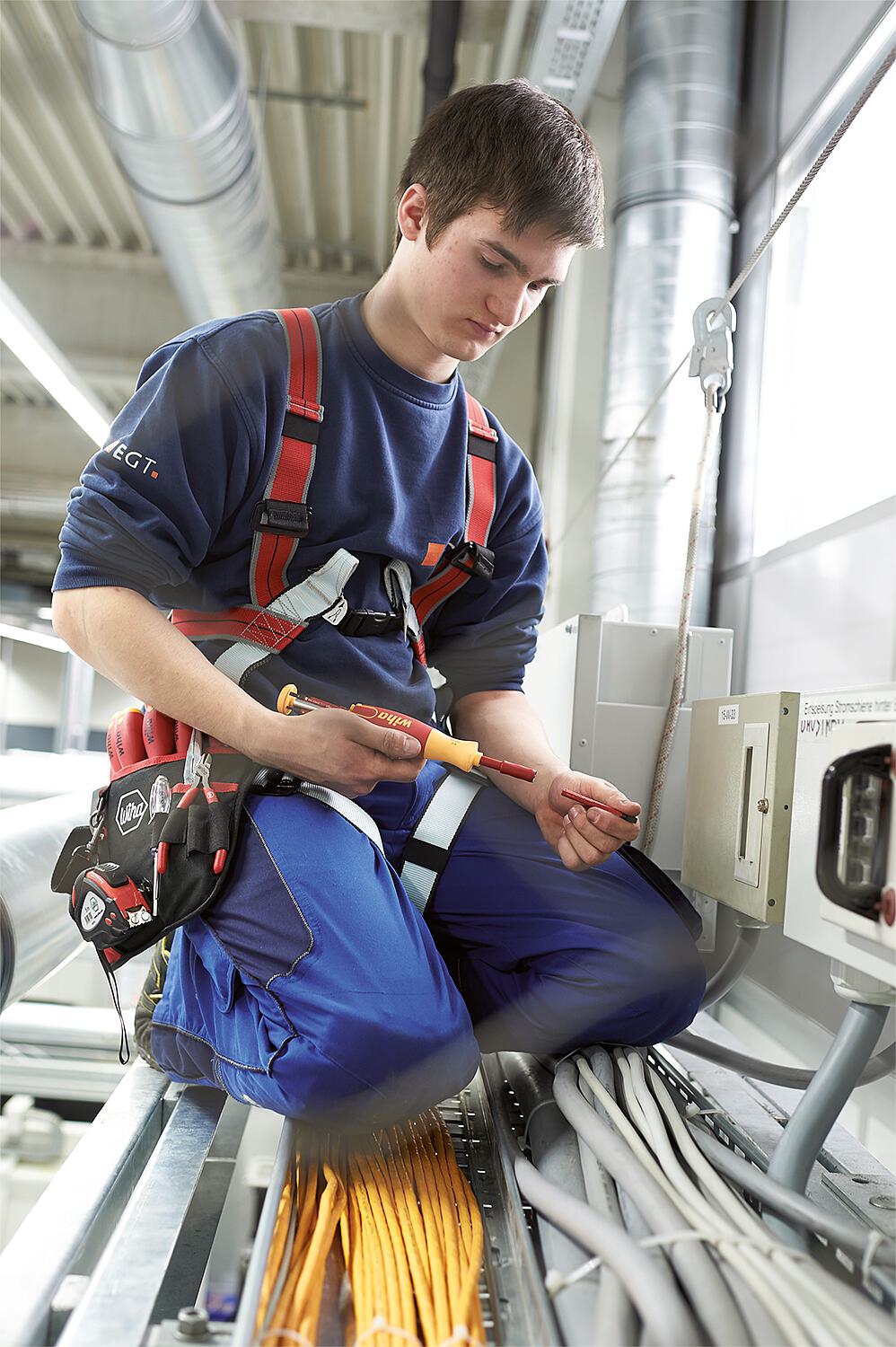 VDE-Magazin-Bithalter WIHA® LiftUp gemischt 7-teilig – Bild 9